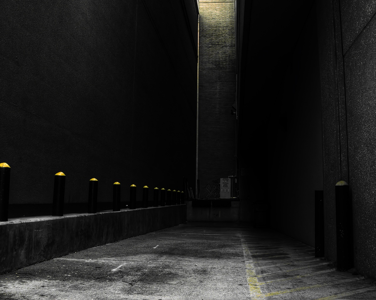 Тупик в переулке