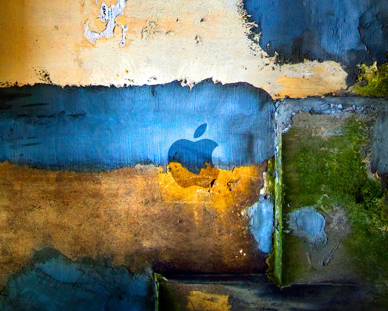 Креативный логотип Apple