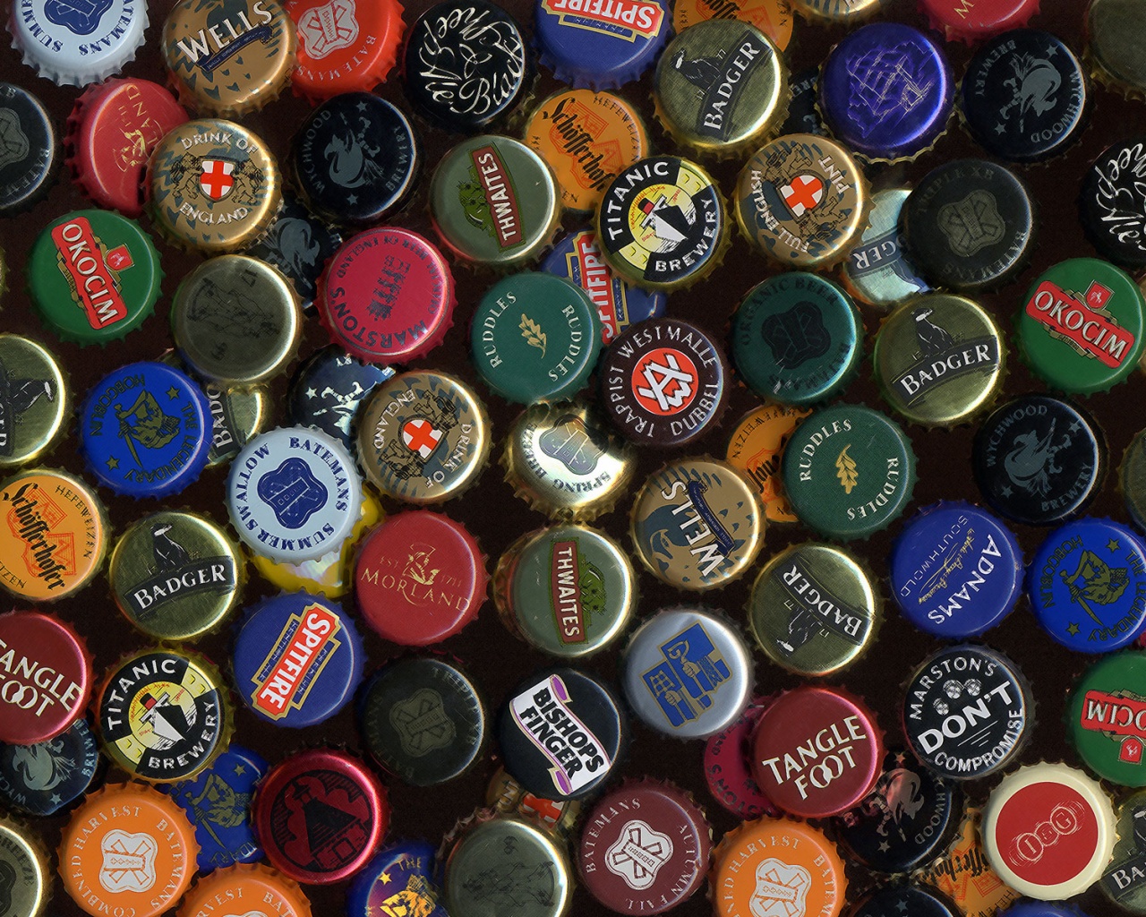 Коллекция пивных пробок