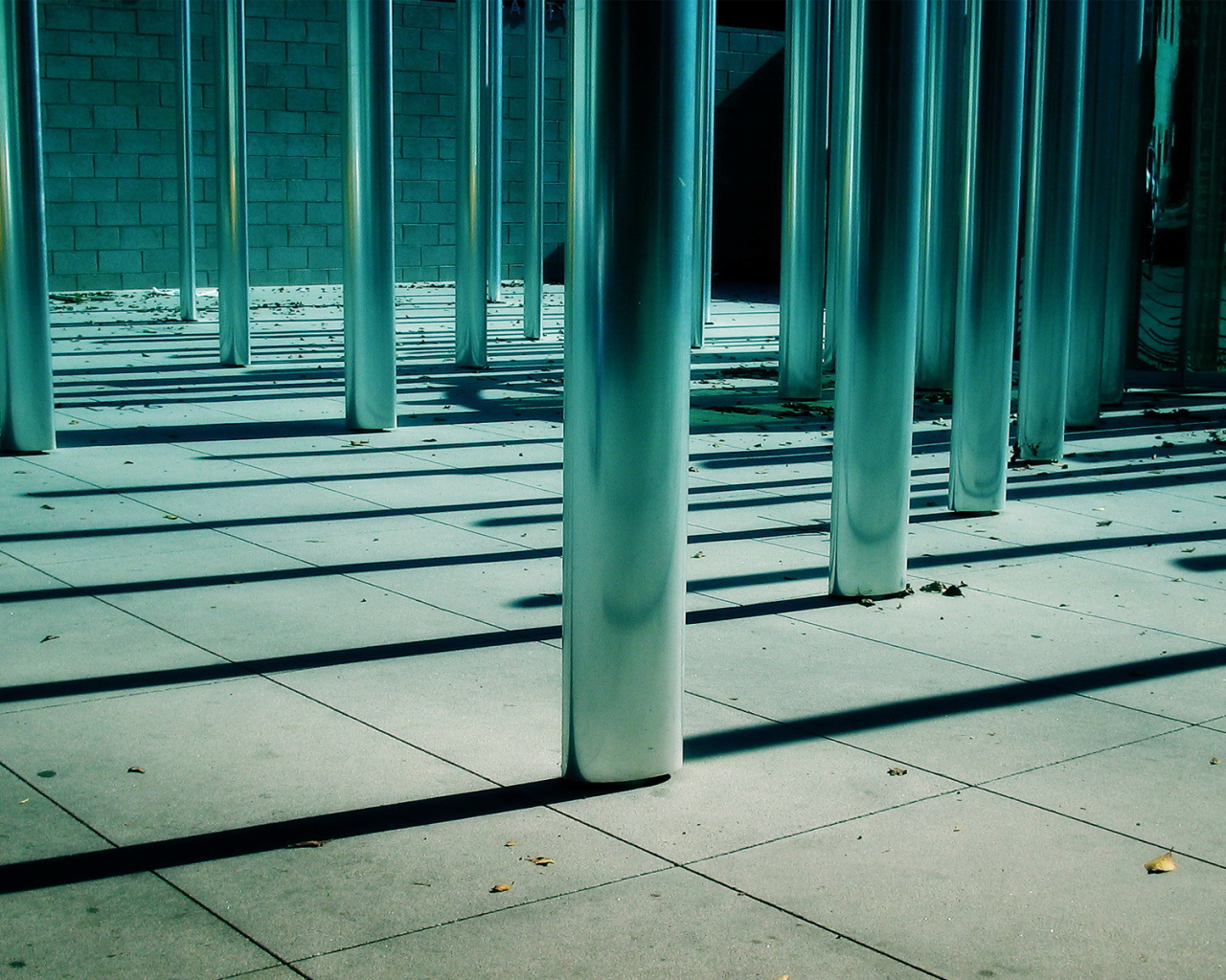 Глянцевые столбы