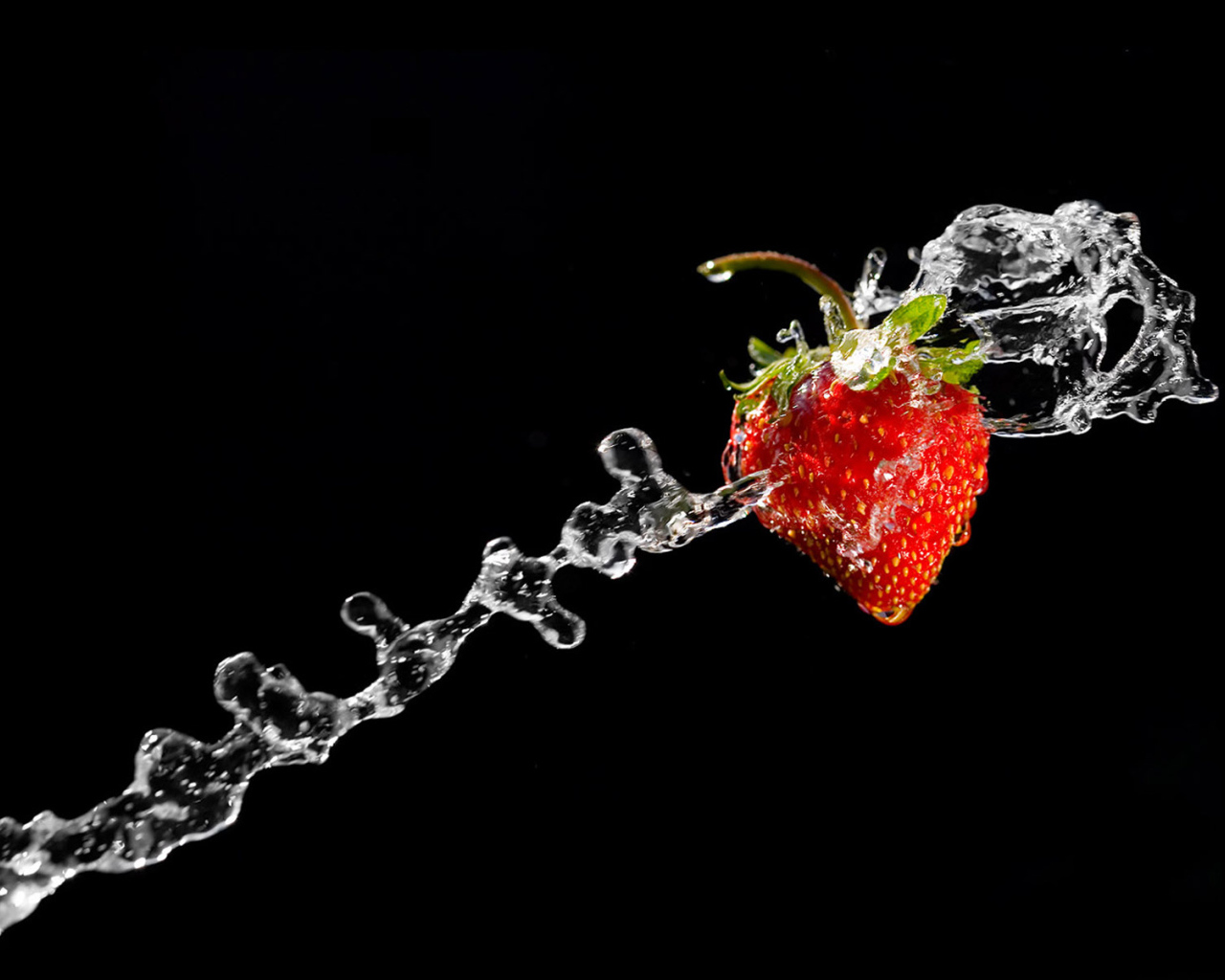 Клубничный снаряд