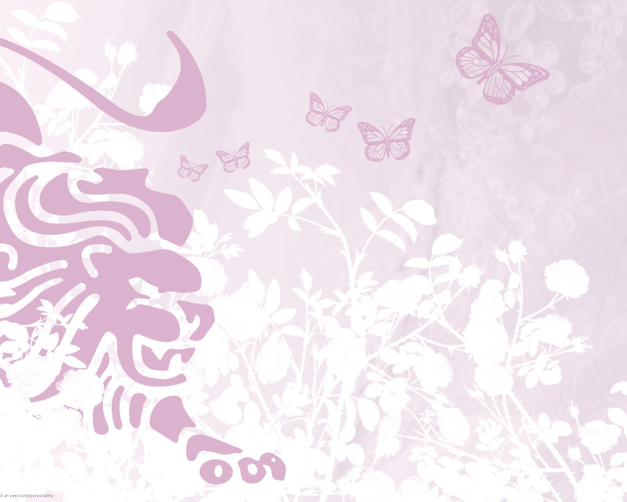 Лев и бабочки