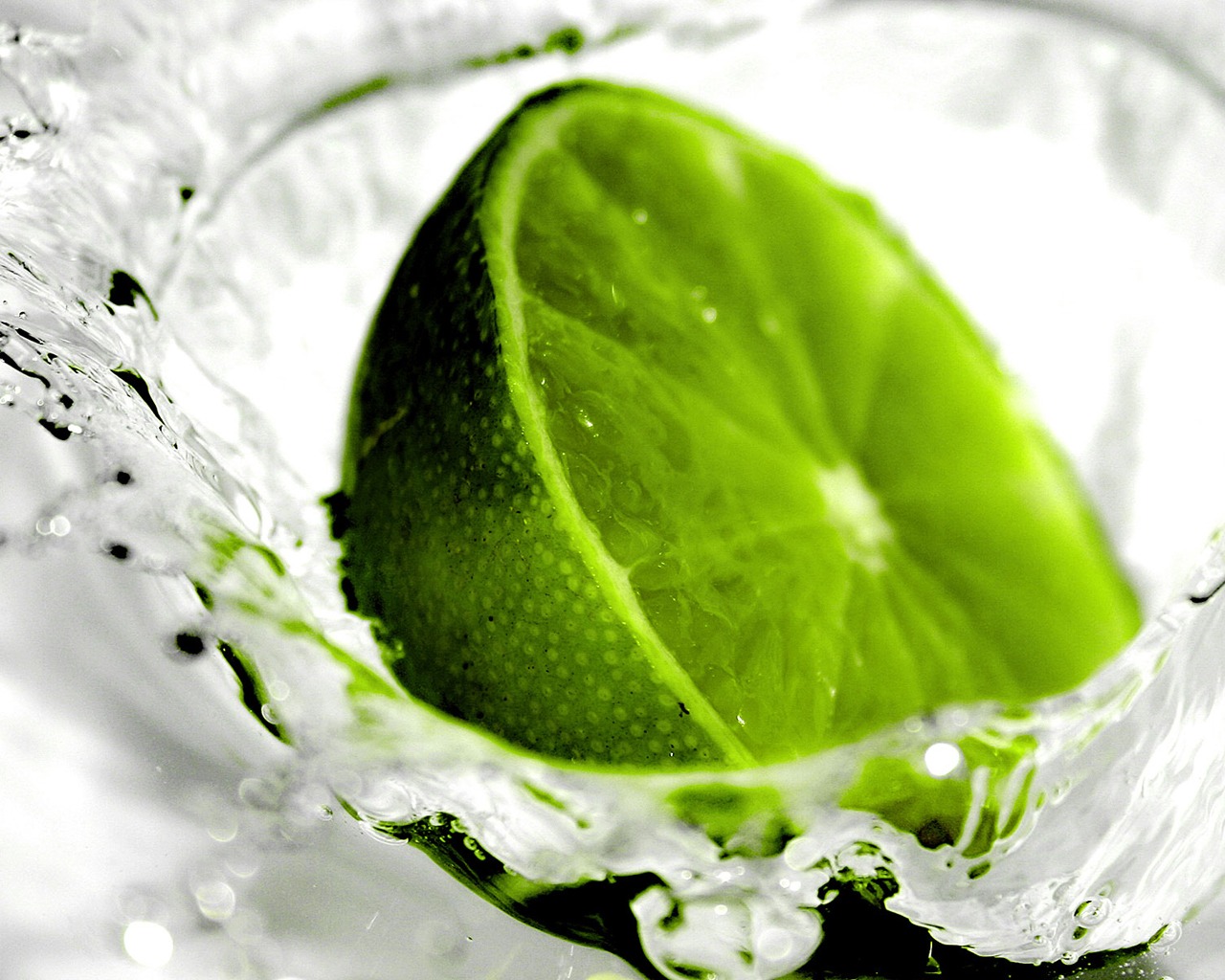 Зеленый лайм