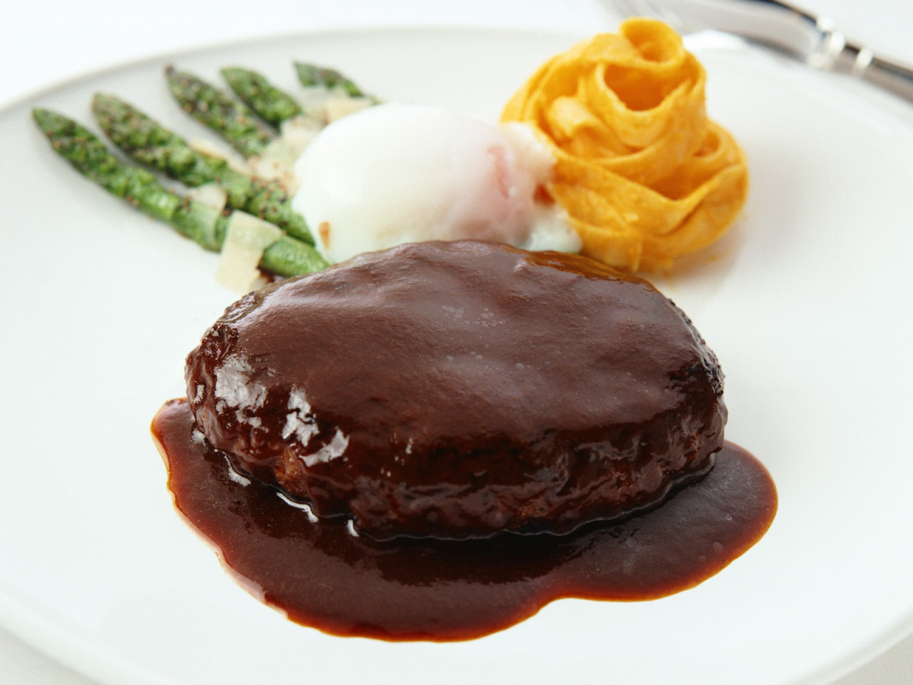 Мясная котлета