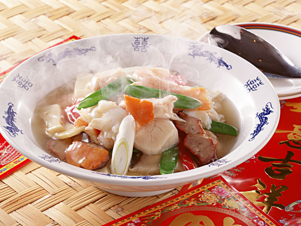 Деликатес суп из морепродуктов