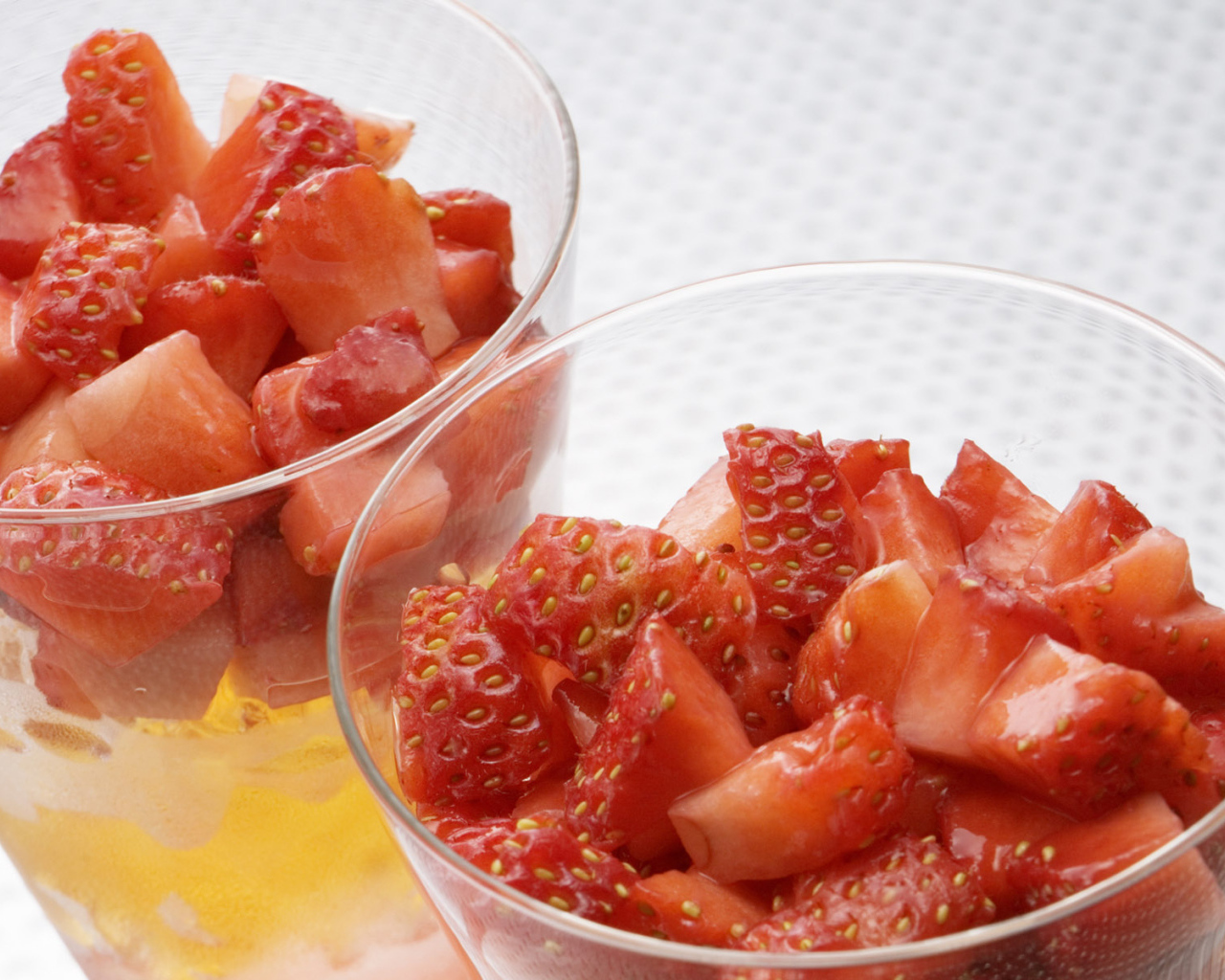 Клубничный десерт