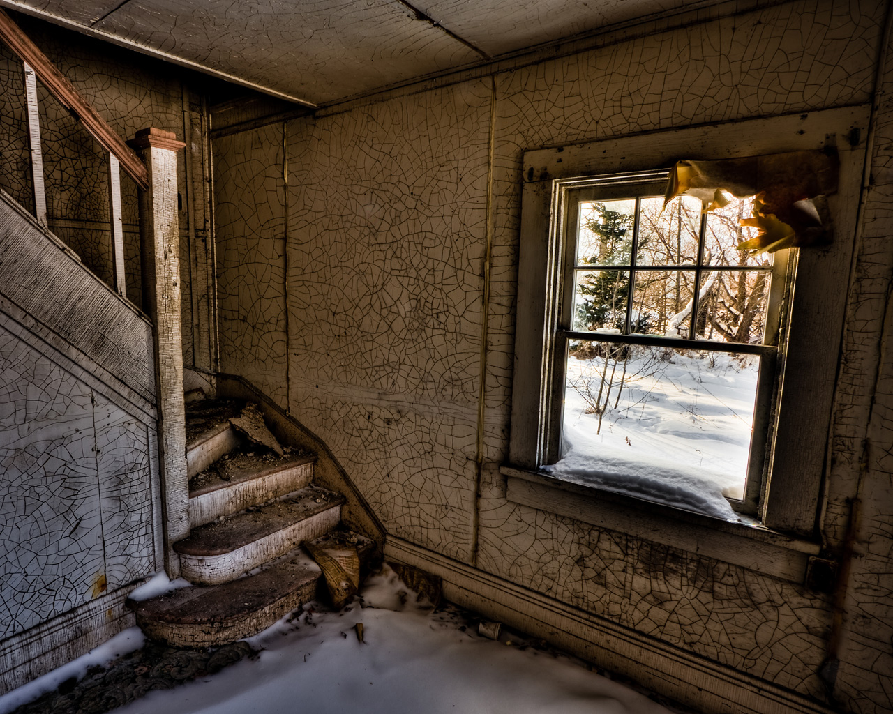 Дом с привидениями