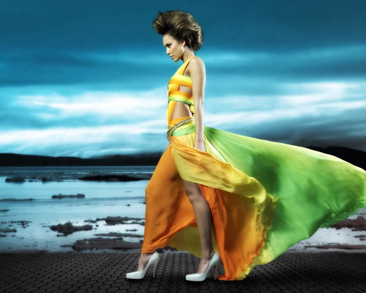 Джессика Альба