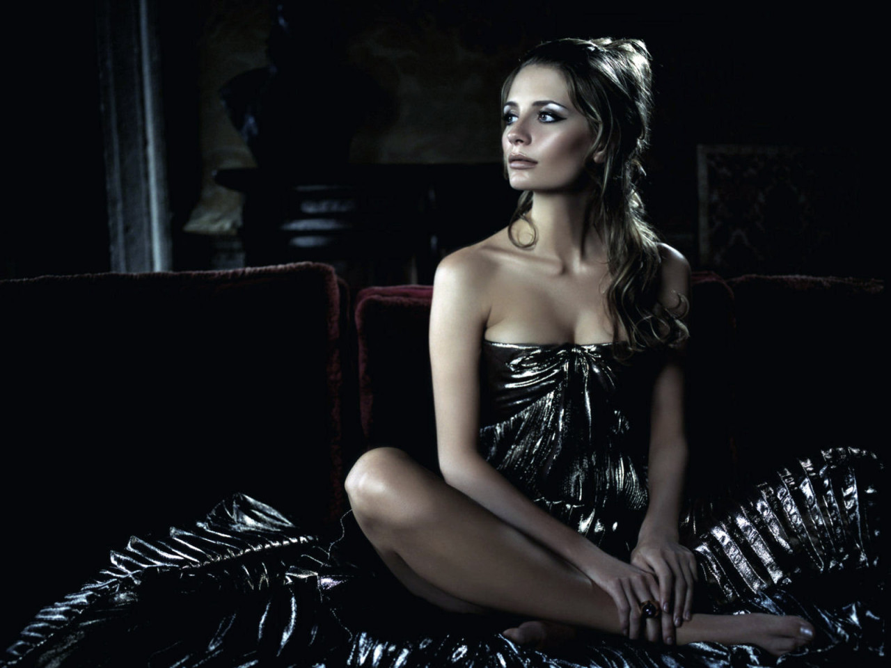 Миша Бартон