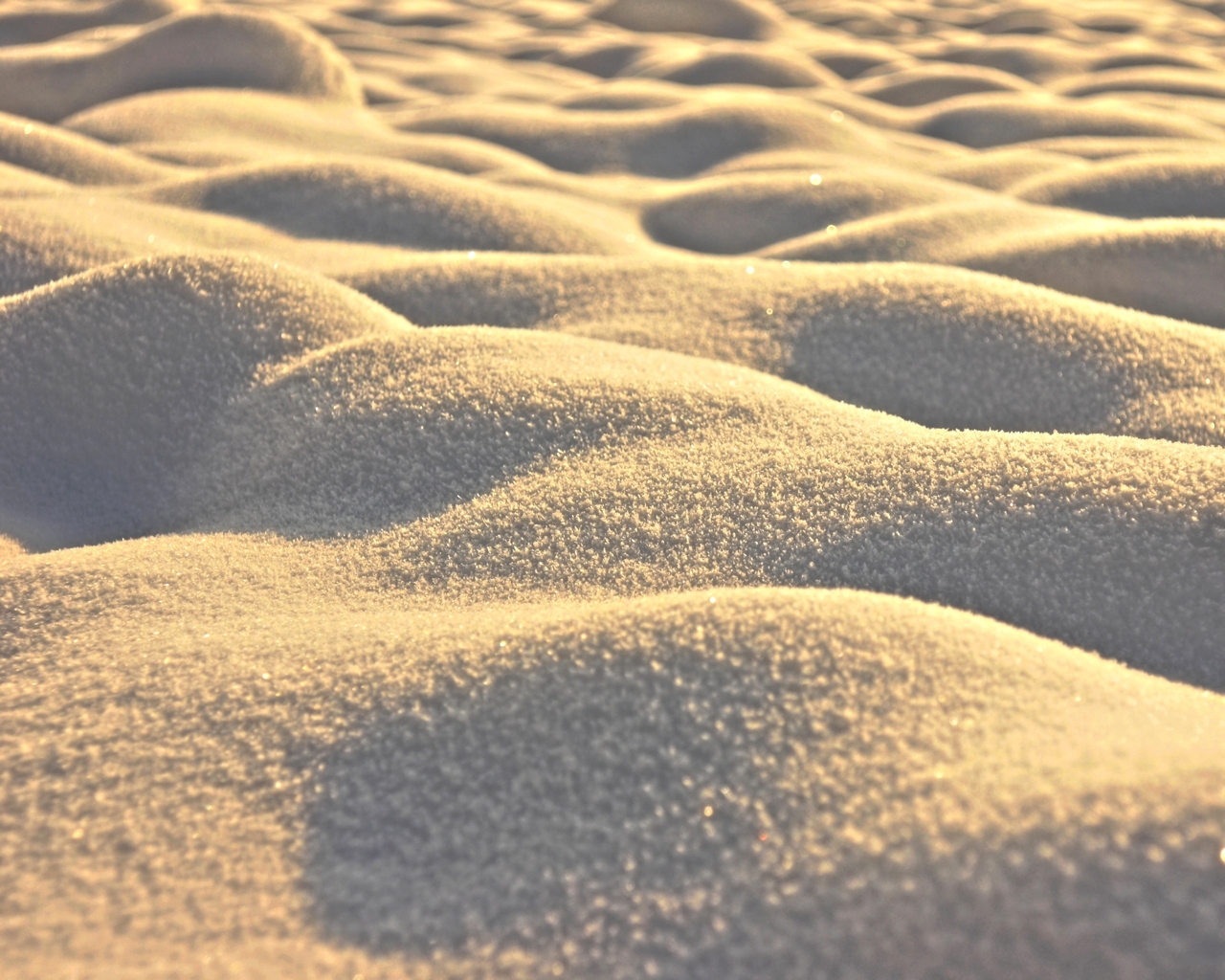 Новогодний снег