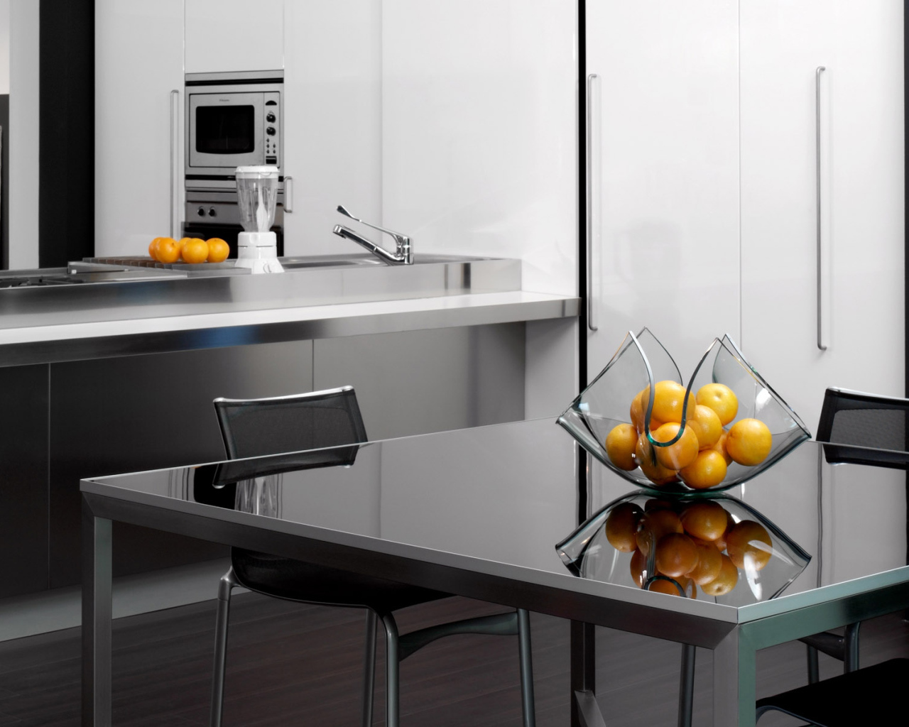 Футуристический интерьер столовой