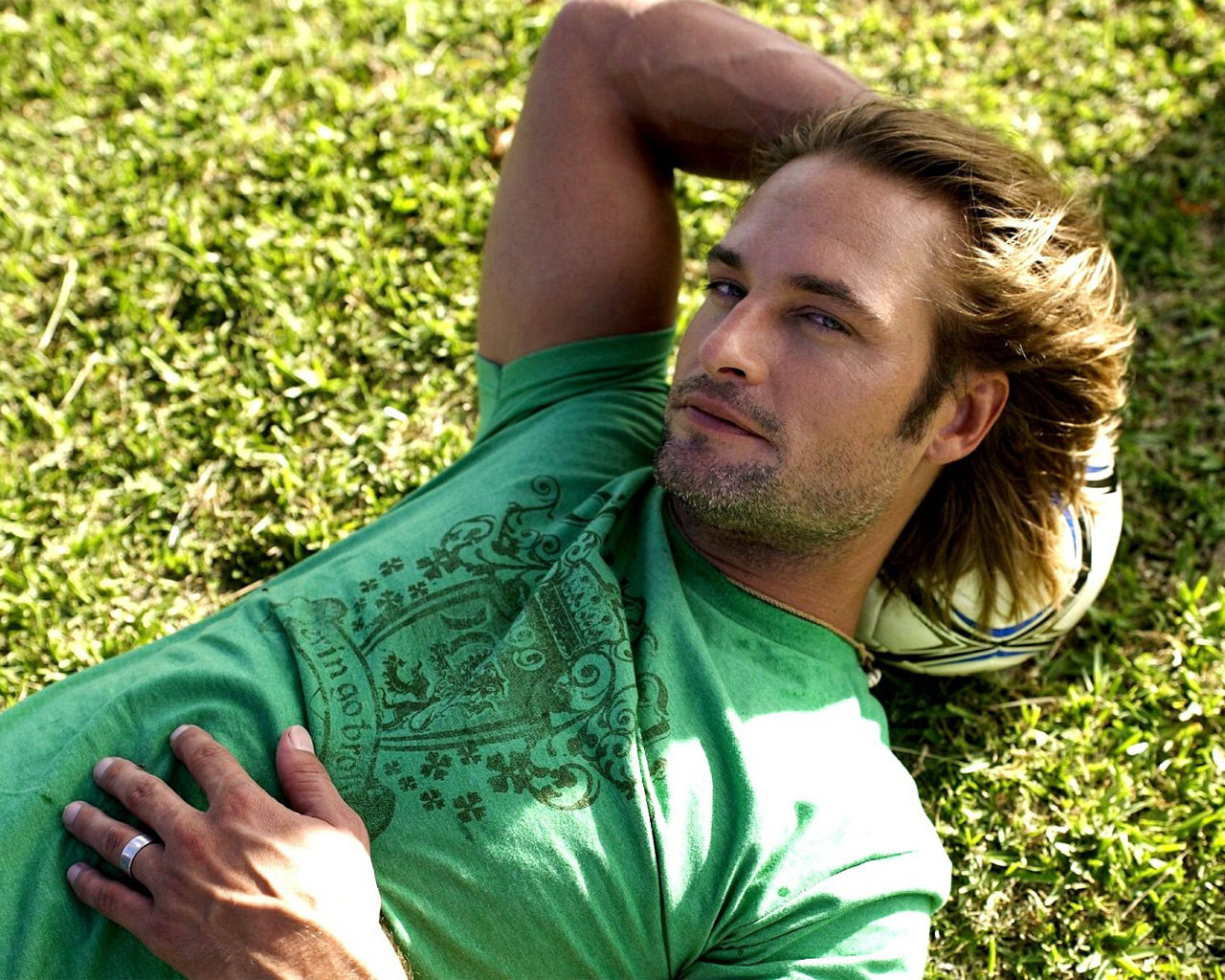 Josh Holloway