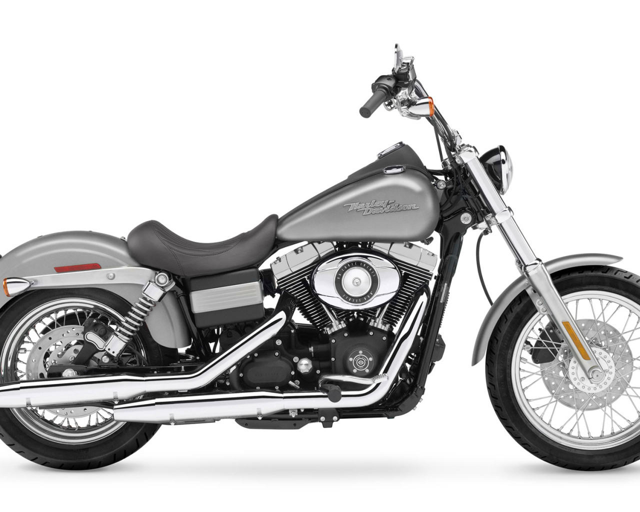 Harley Davidson мощь скорость известность