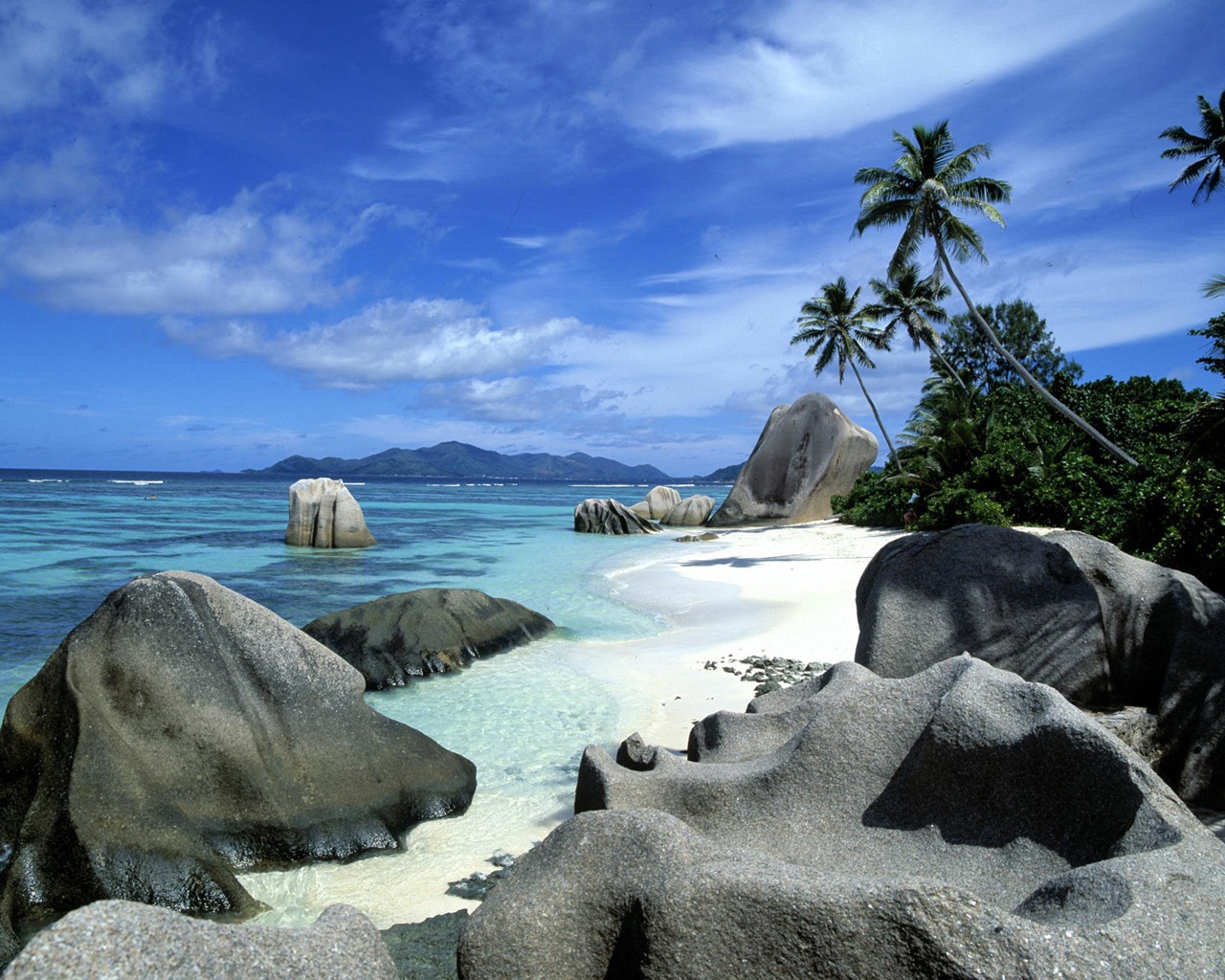 Тихий остров