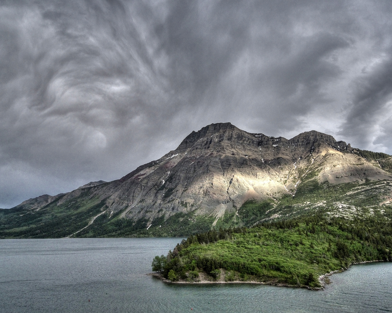 Вид на великую гору