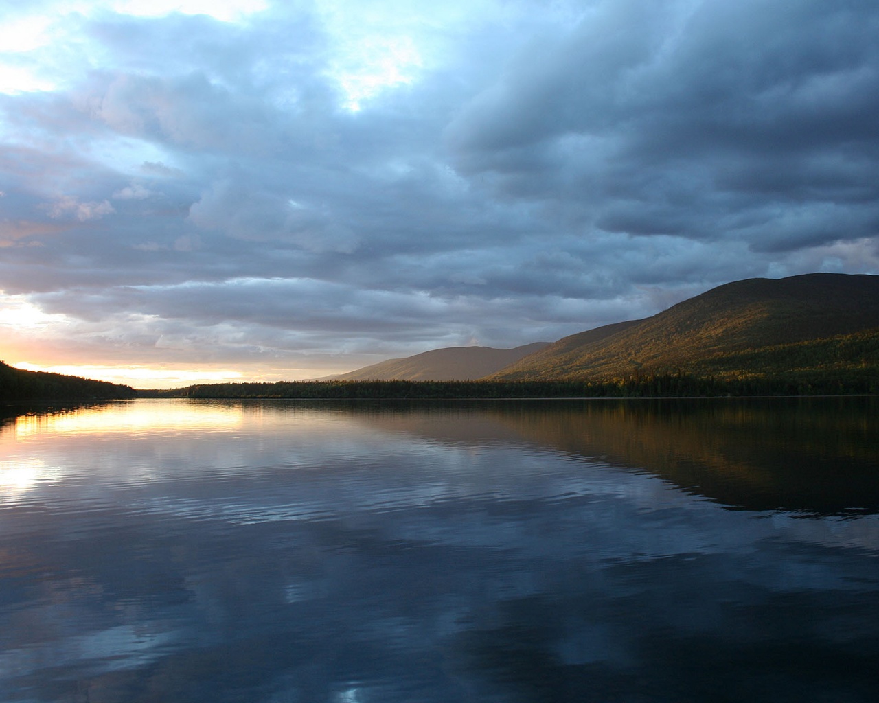 Закат на горизонте