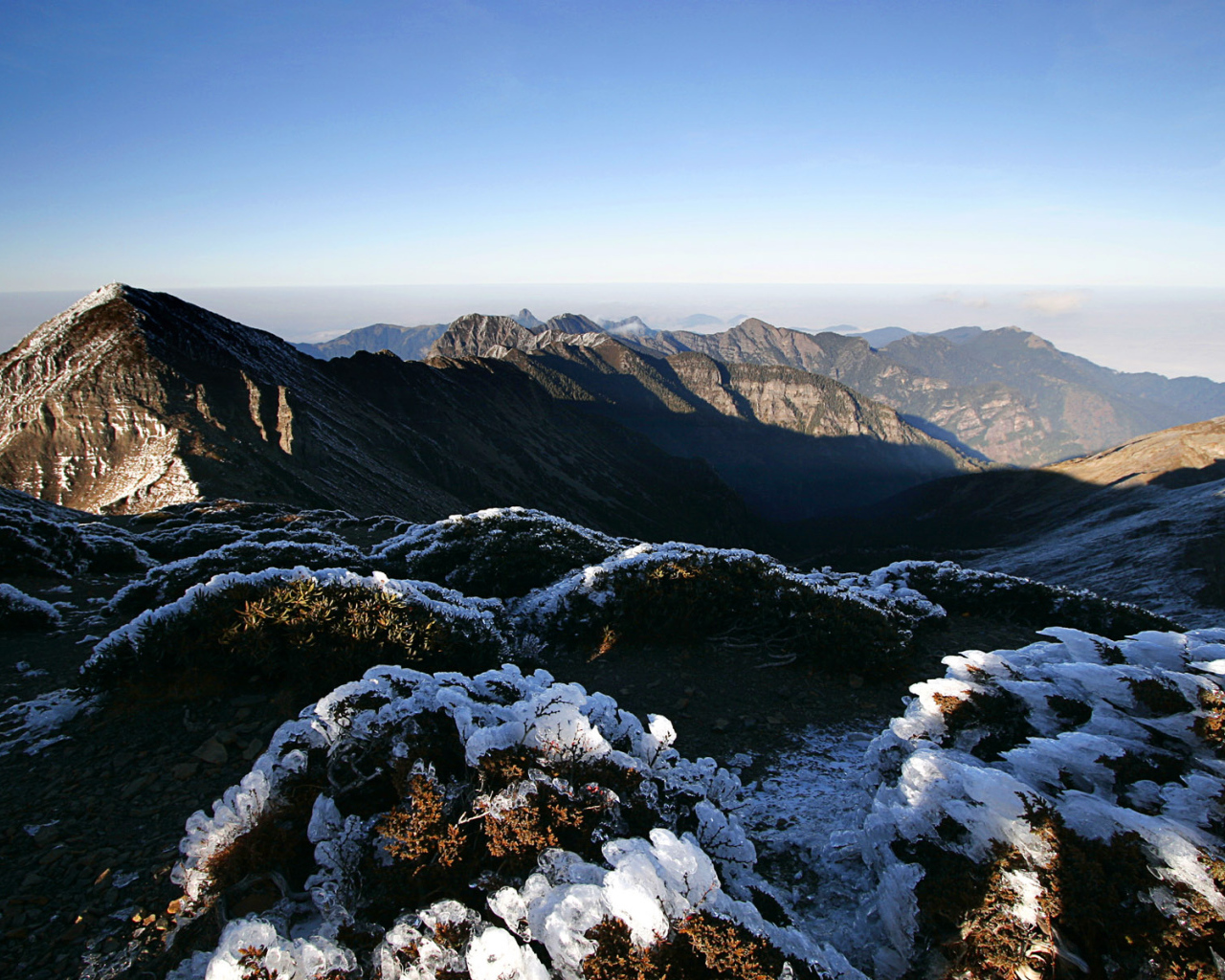 Горы и вершины