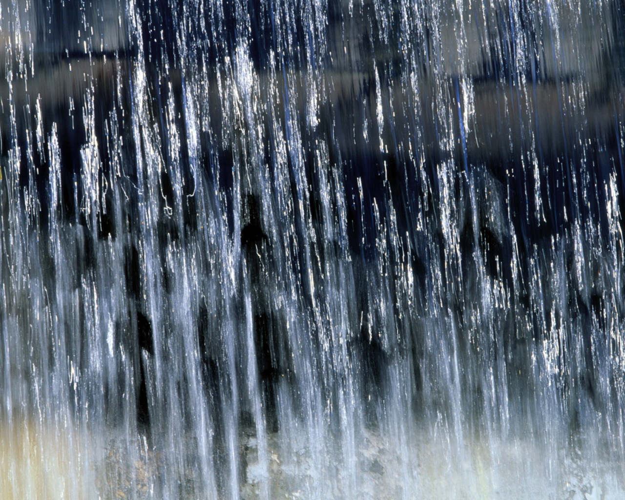 Сильный дождь