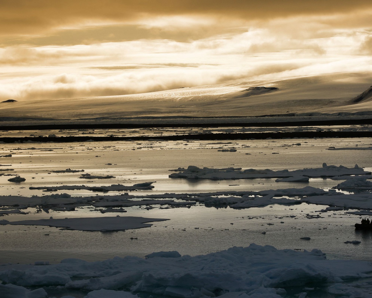 Арктический закат