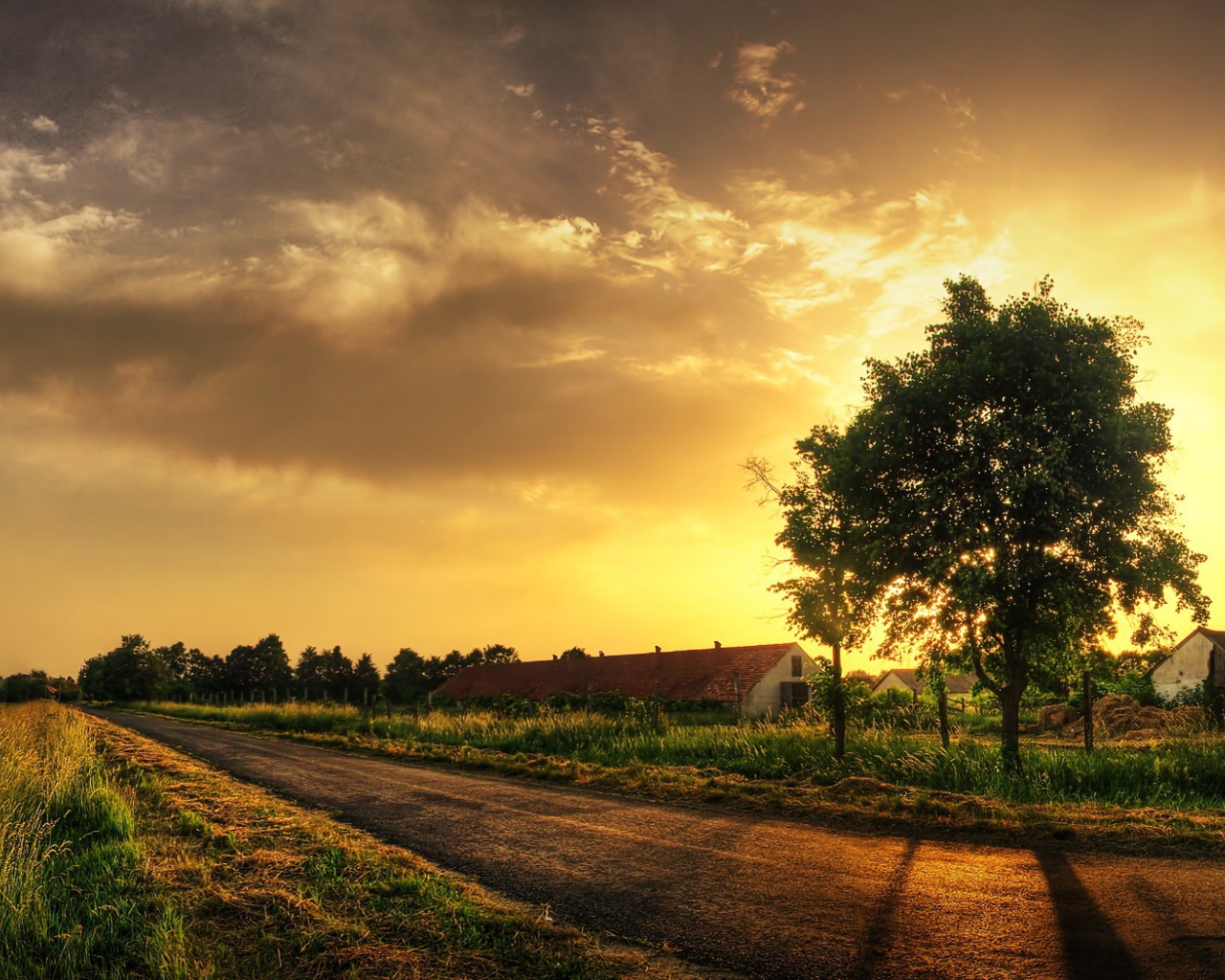 Закат в деревне