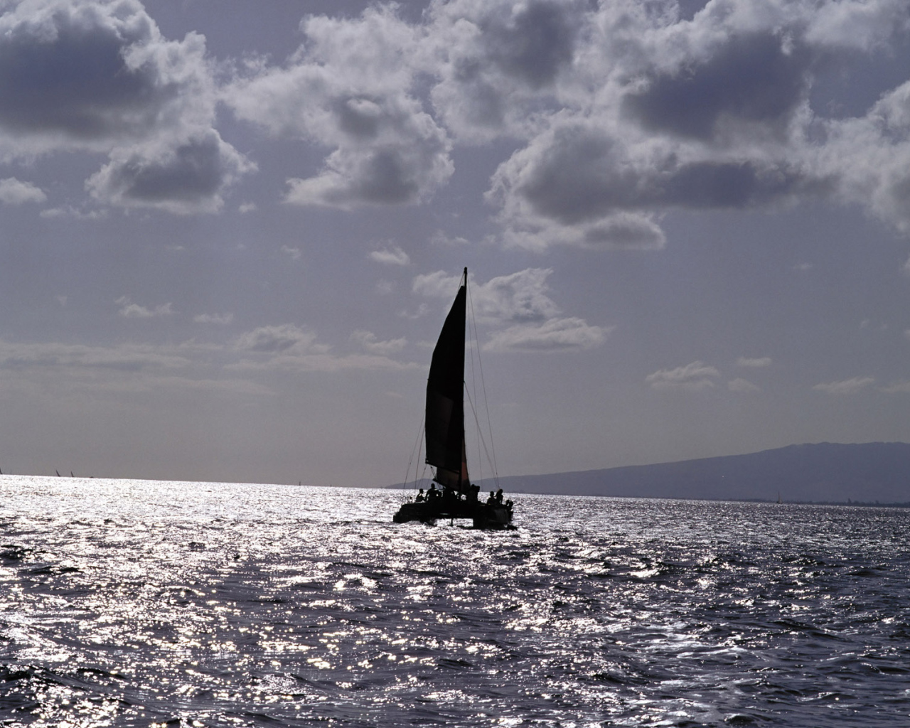 Парусная лодка