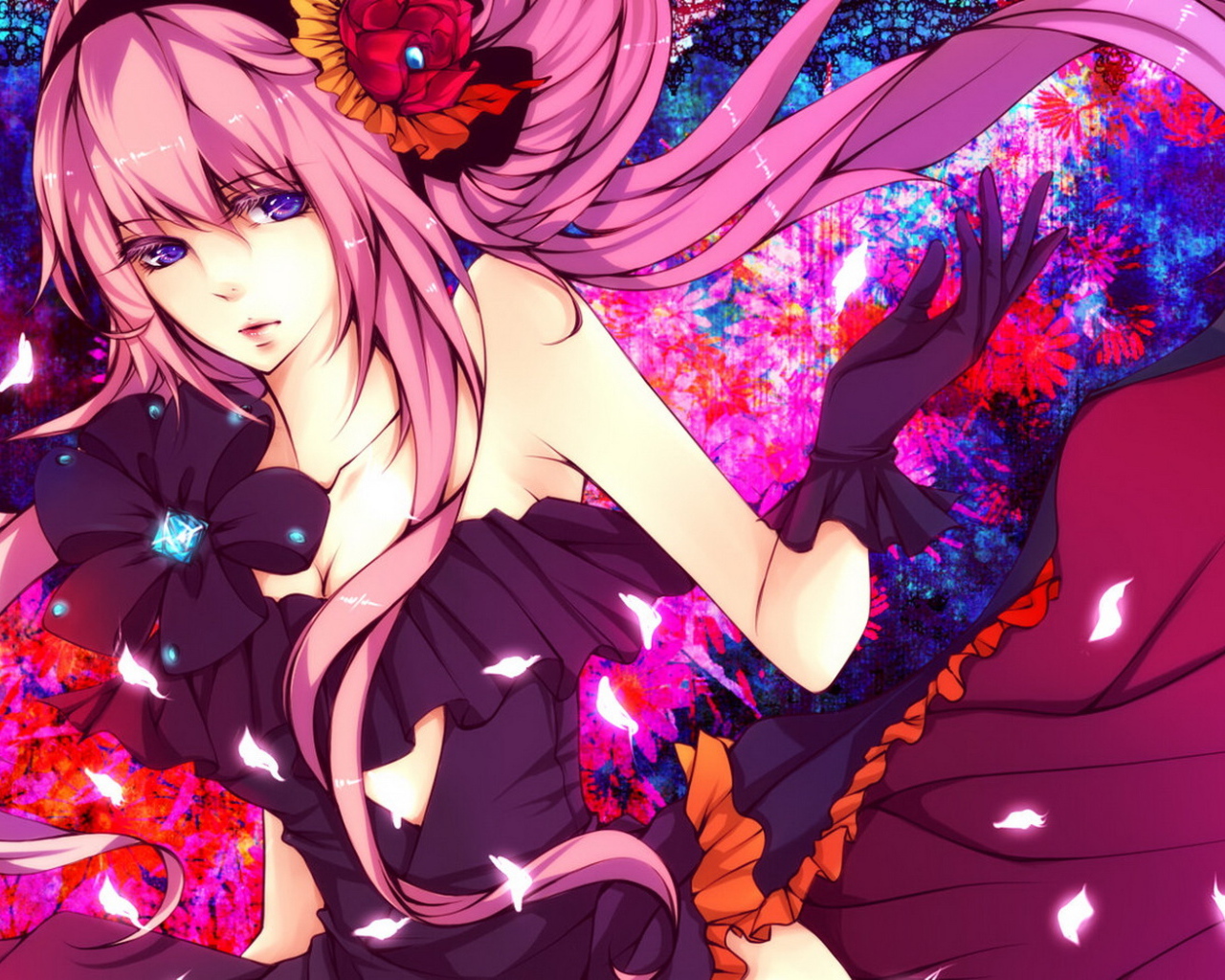 Девушка в вечернем платье