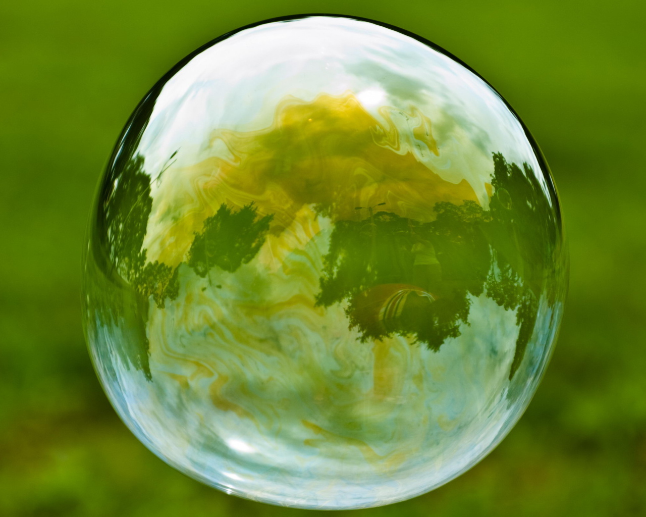 Большой пузырь