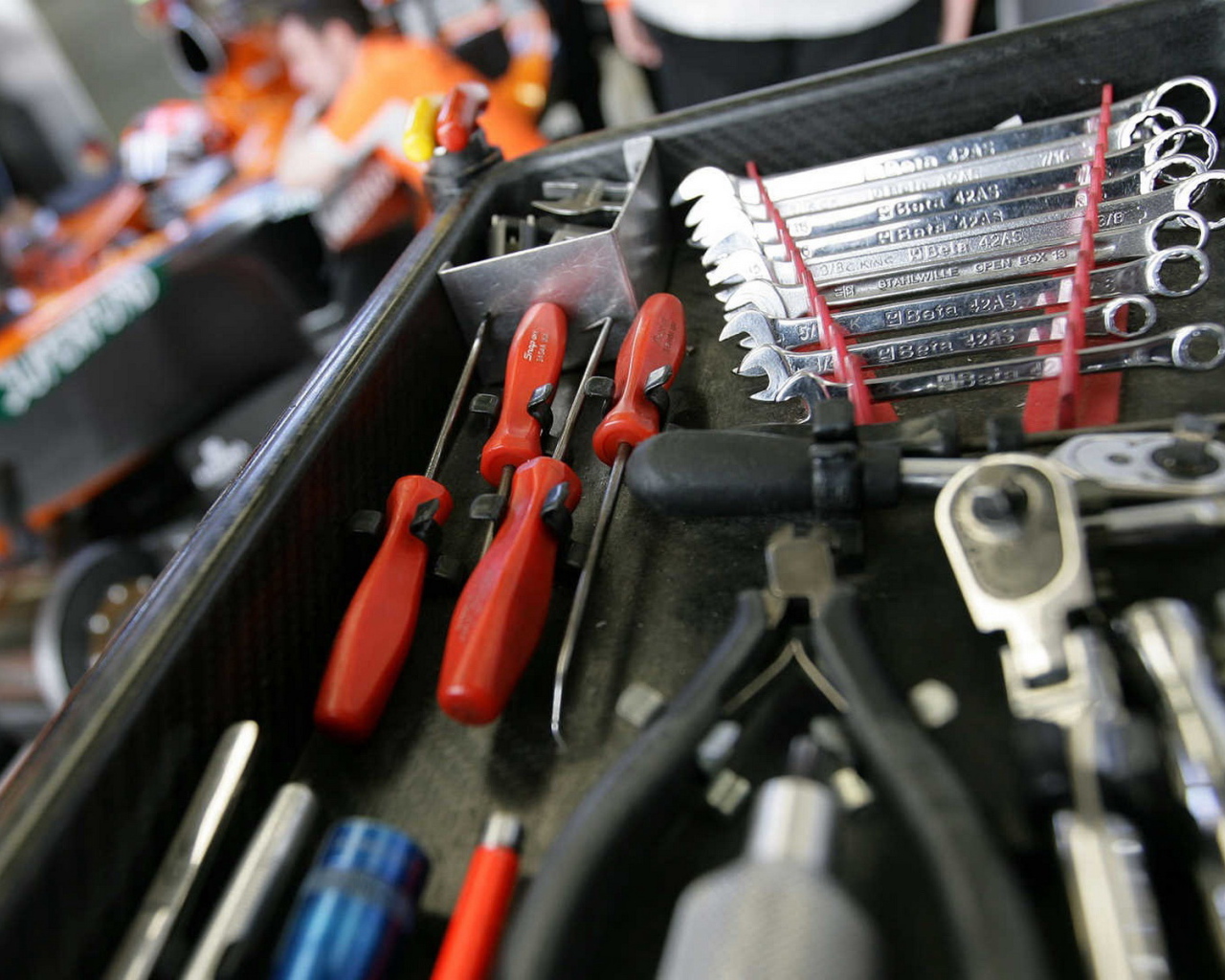 Инструменты