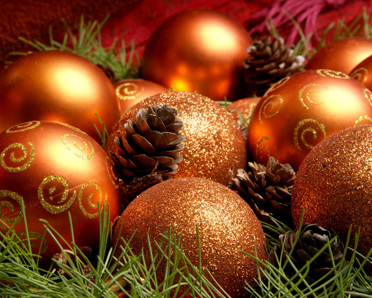 Шарики и шишки