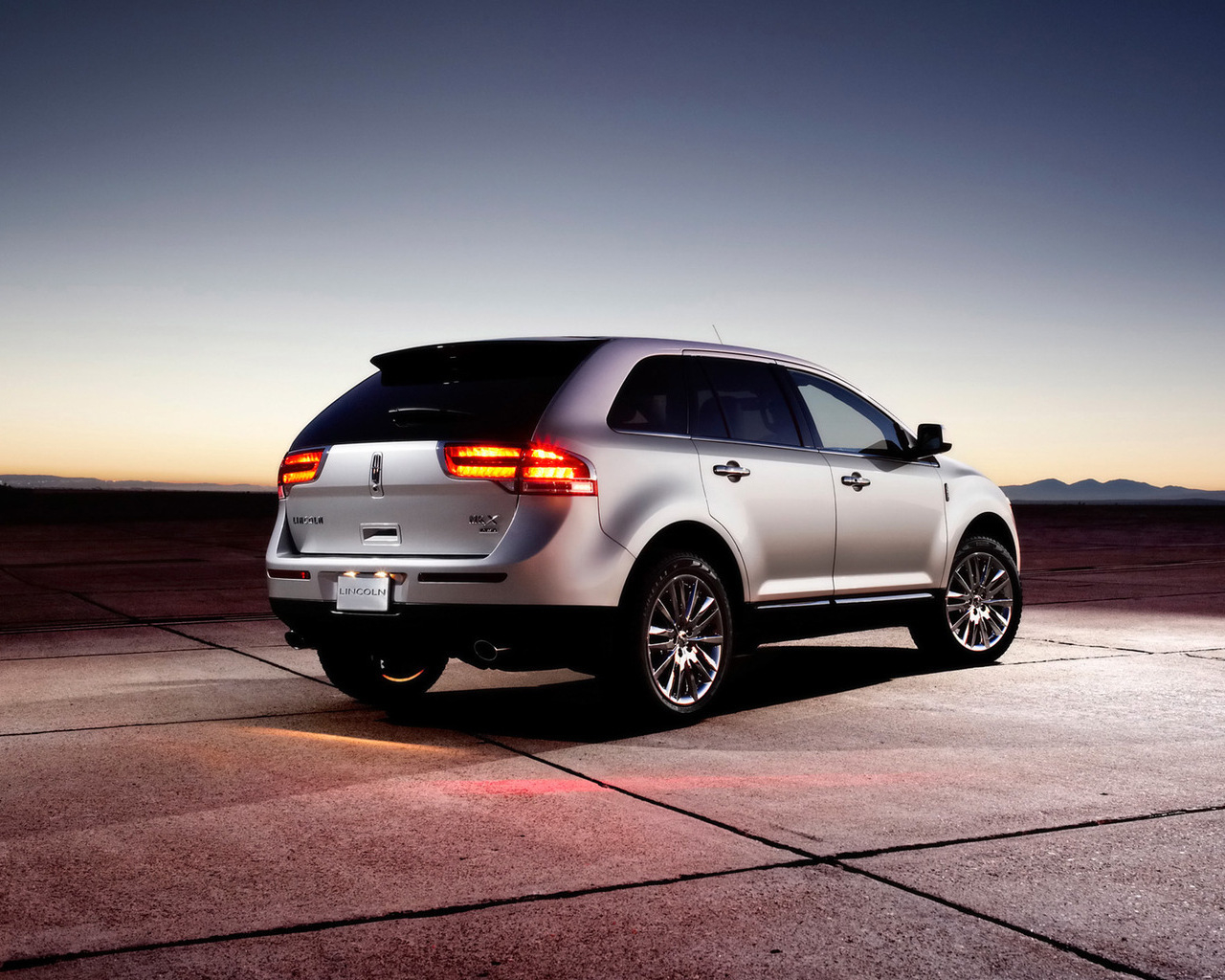 Линкольн MKX 2010