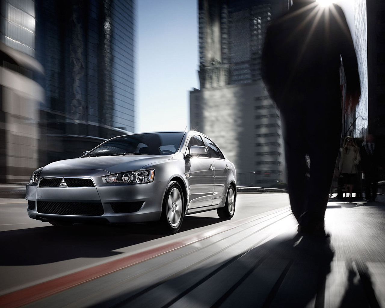 Mitsubishi Lancer in City