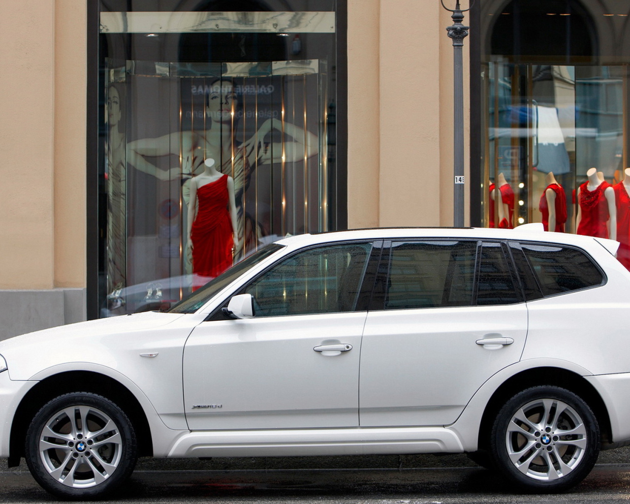 БМВ Х3 в белоснежном цвете