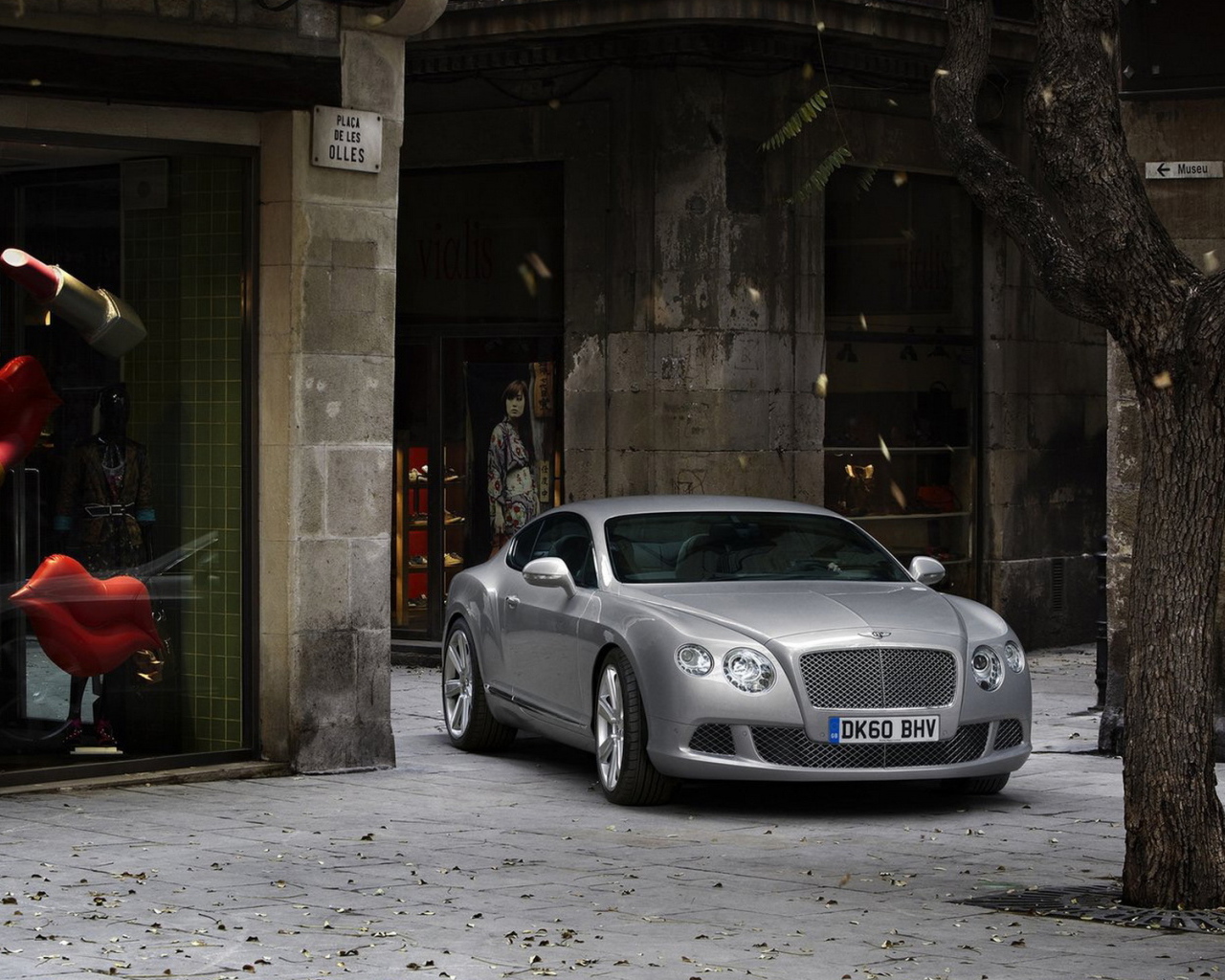 Бентли Континентал 2012