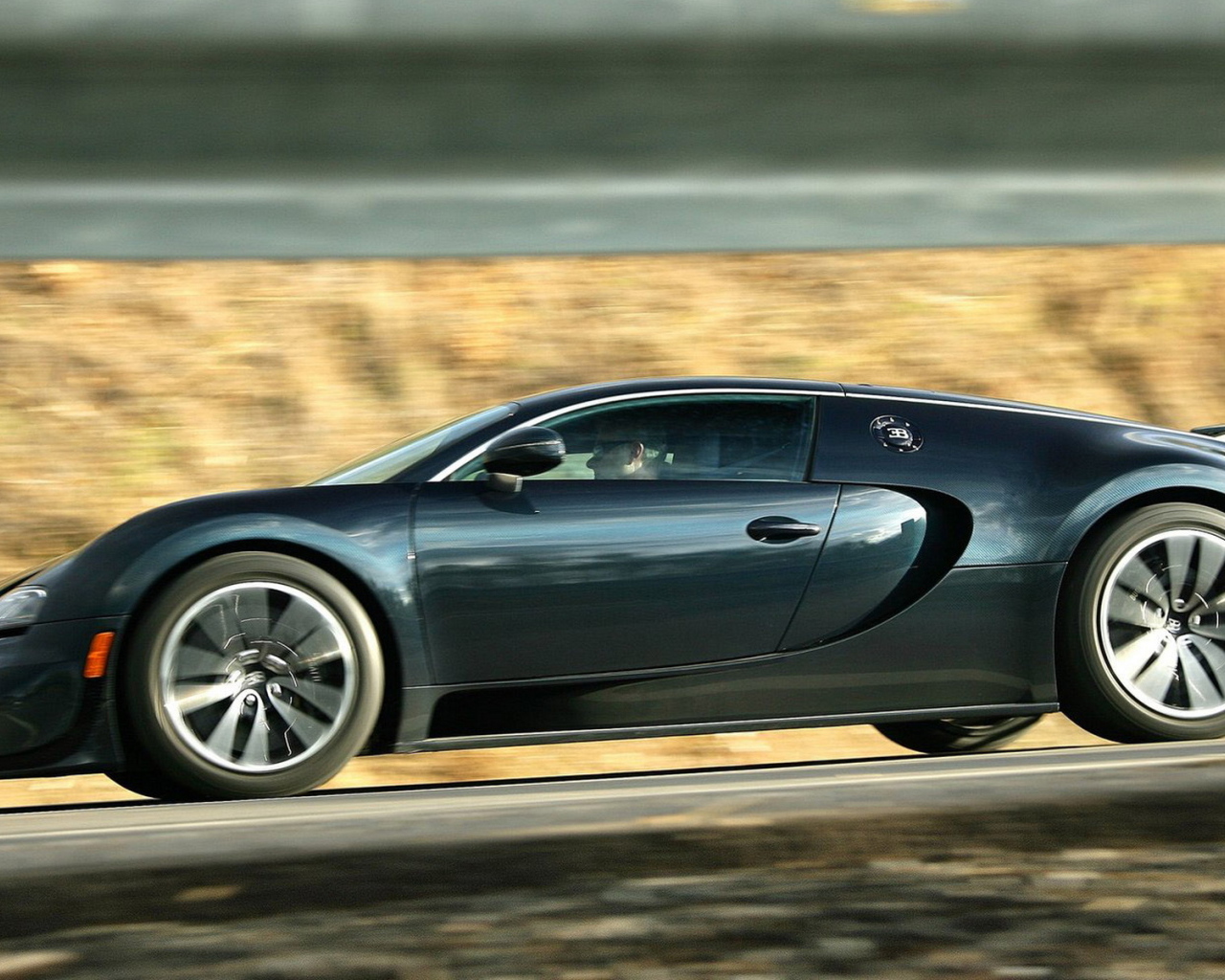 Бугатти Вейрон Супер Спорт