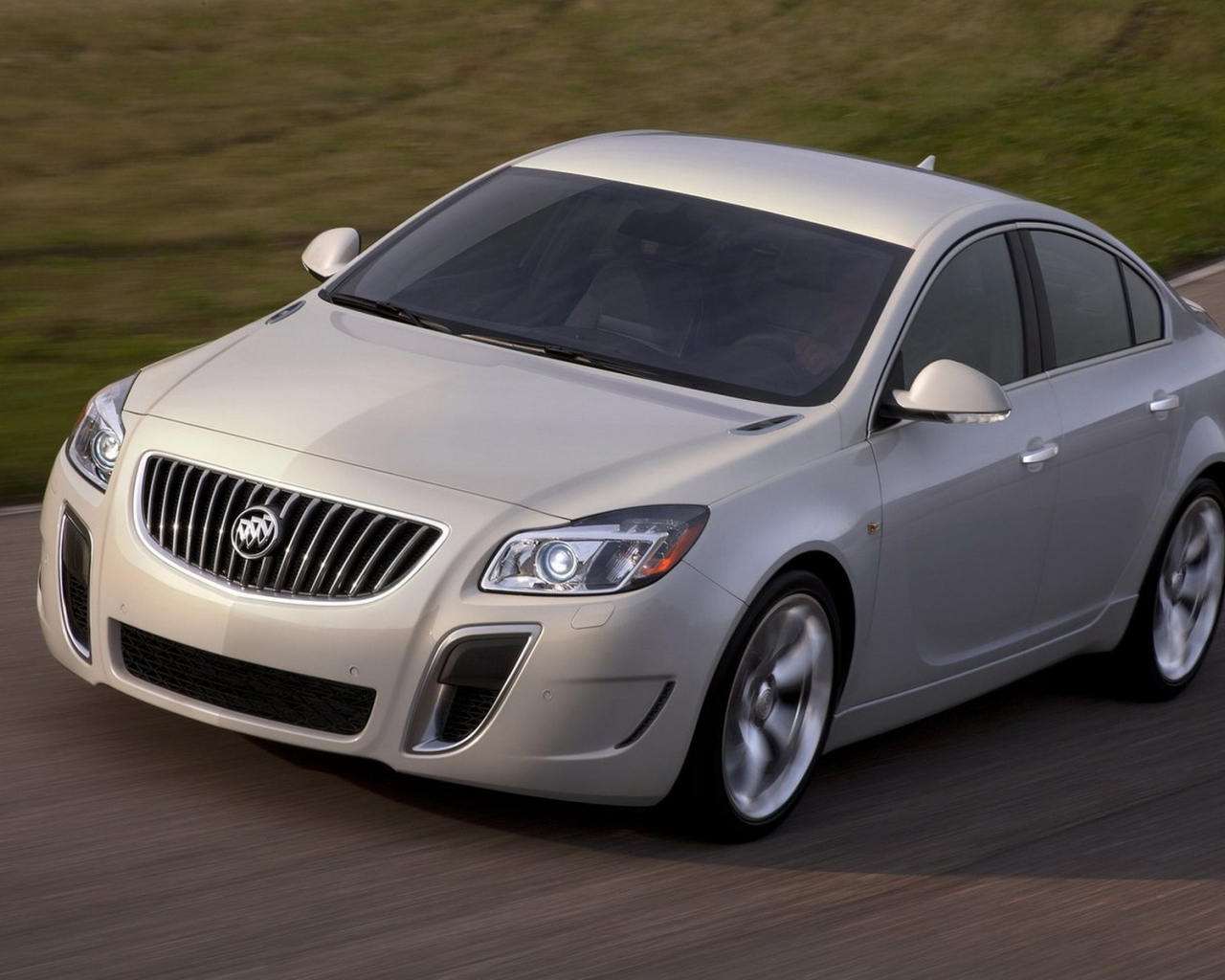Бьюик Регал 2012