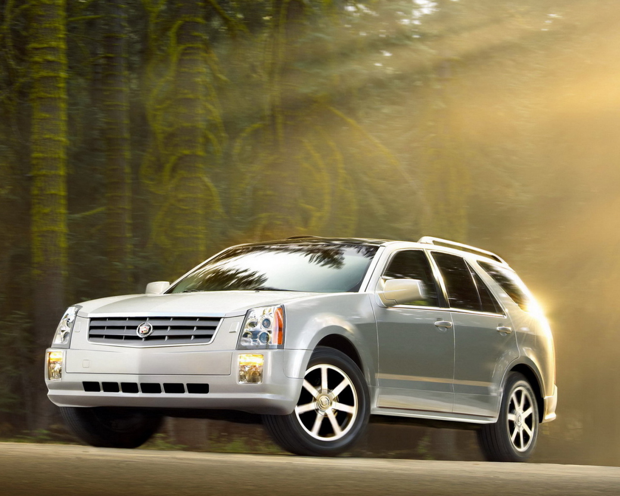 Кадиллак СРХ в гармонии с природой в гармонии с тобой