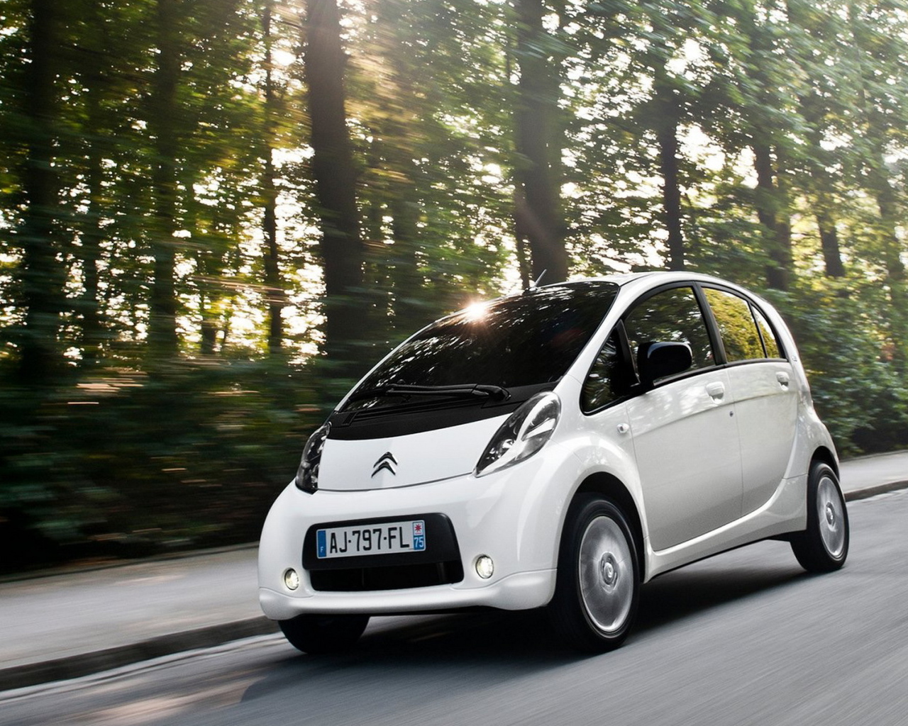 Новый Ситроен C-Zero