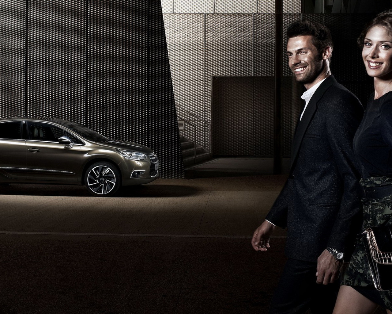 Ситроен DS4 2012