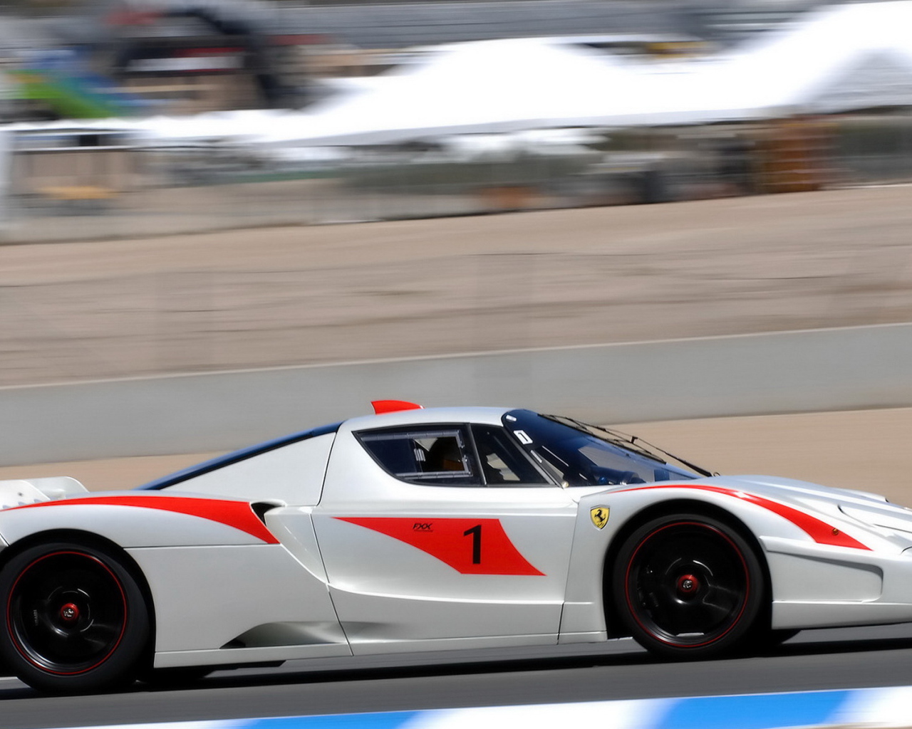 Феррари FXX на гонке