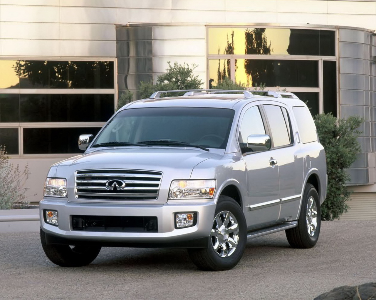 Инфинити QX 56