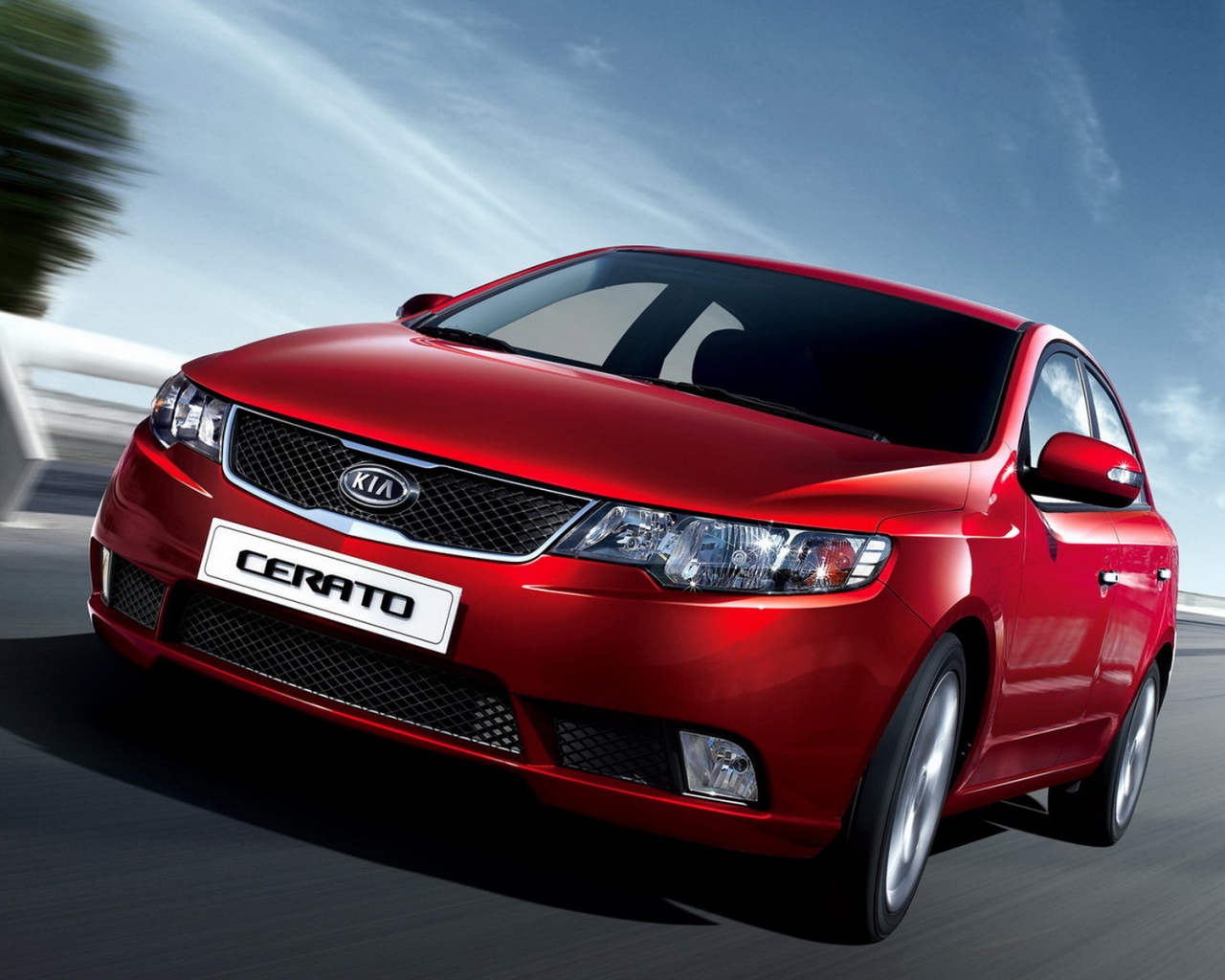 Киа Серато на трассе