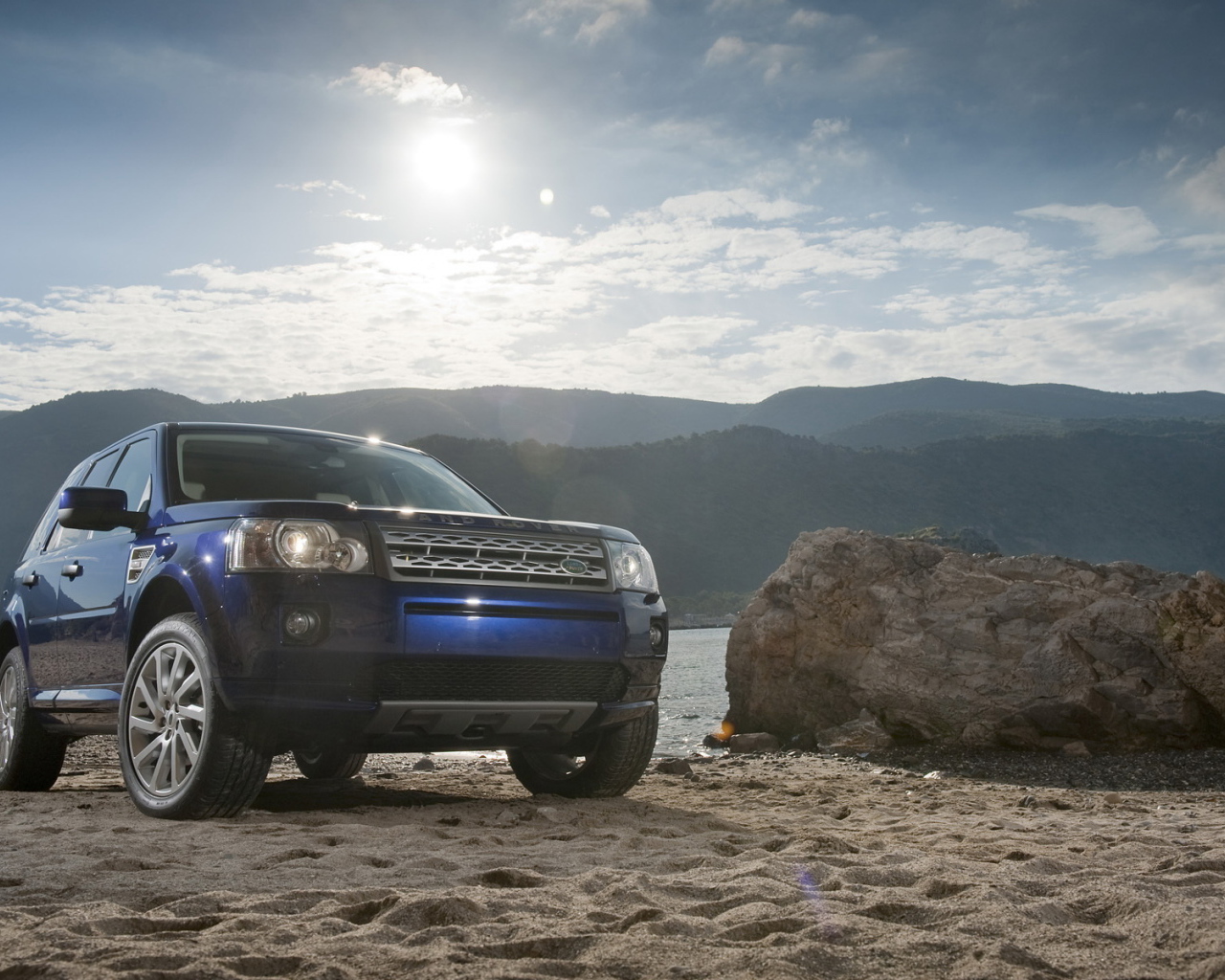 Ленд Ровер 2011