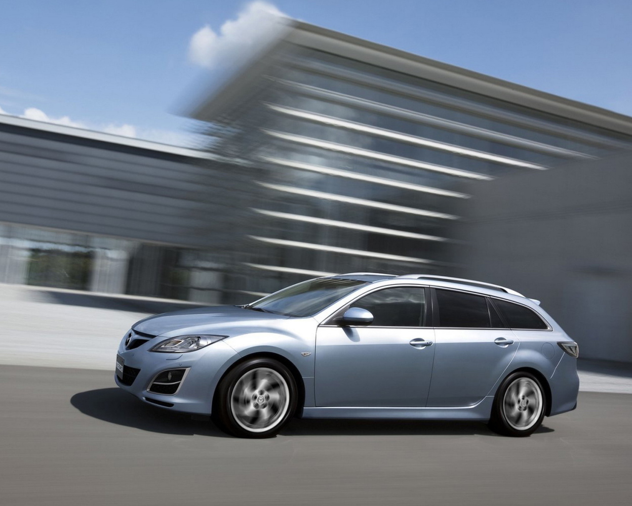 Мазда 6 универсал