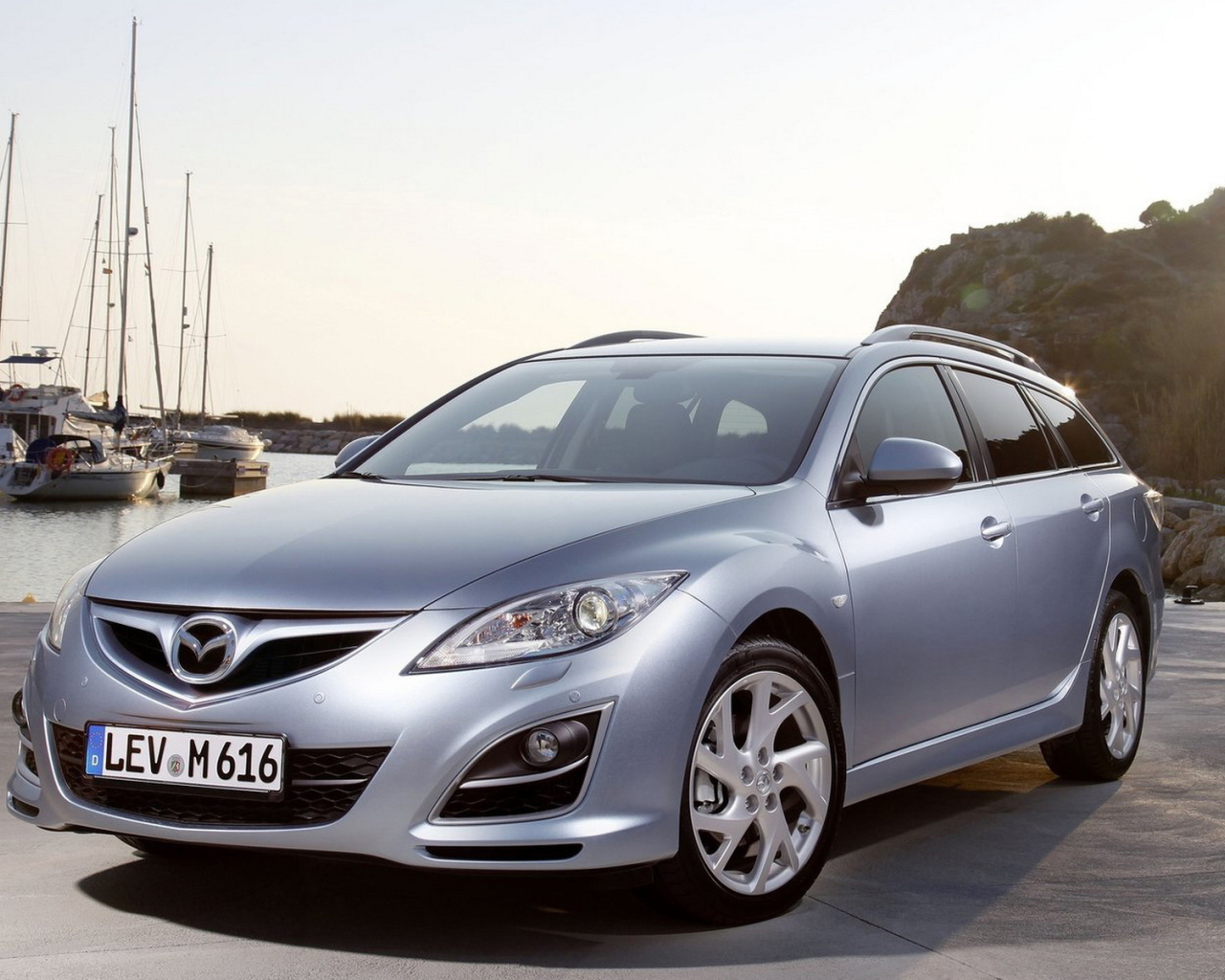 Спортивный универсал Мазда 6