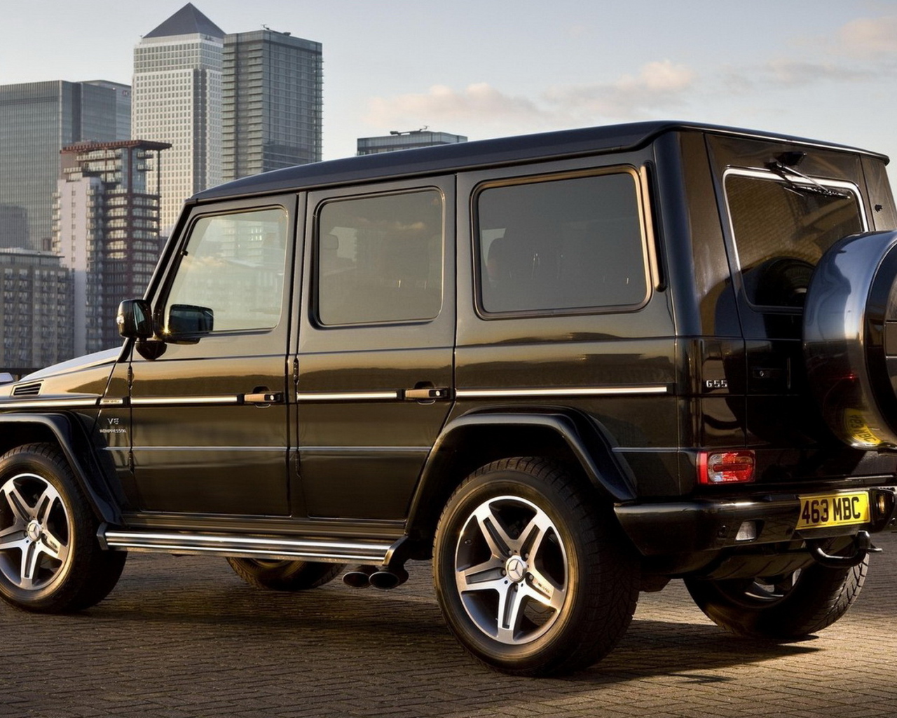 Mercedes-Benz-G-Class UK Version
