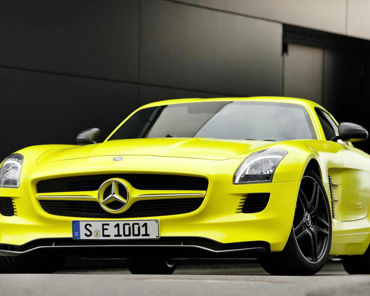 Мерседес Бенц  AMG Концепт