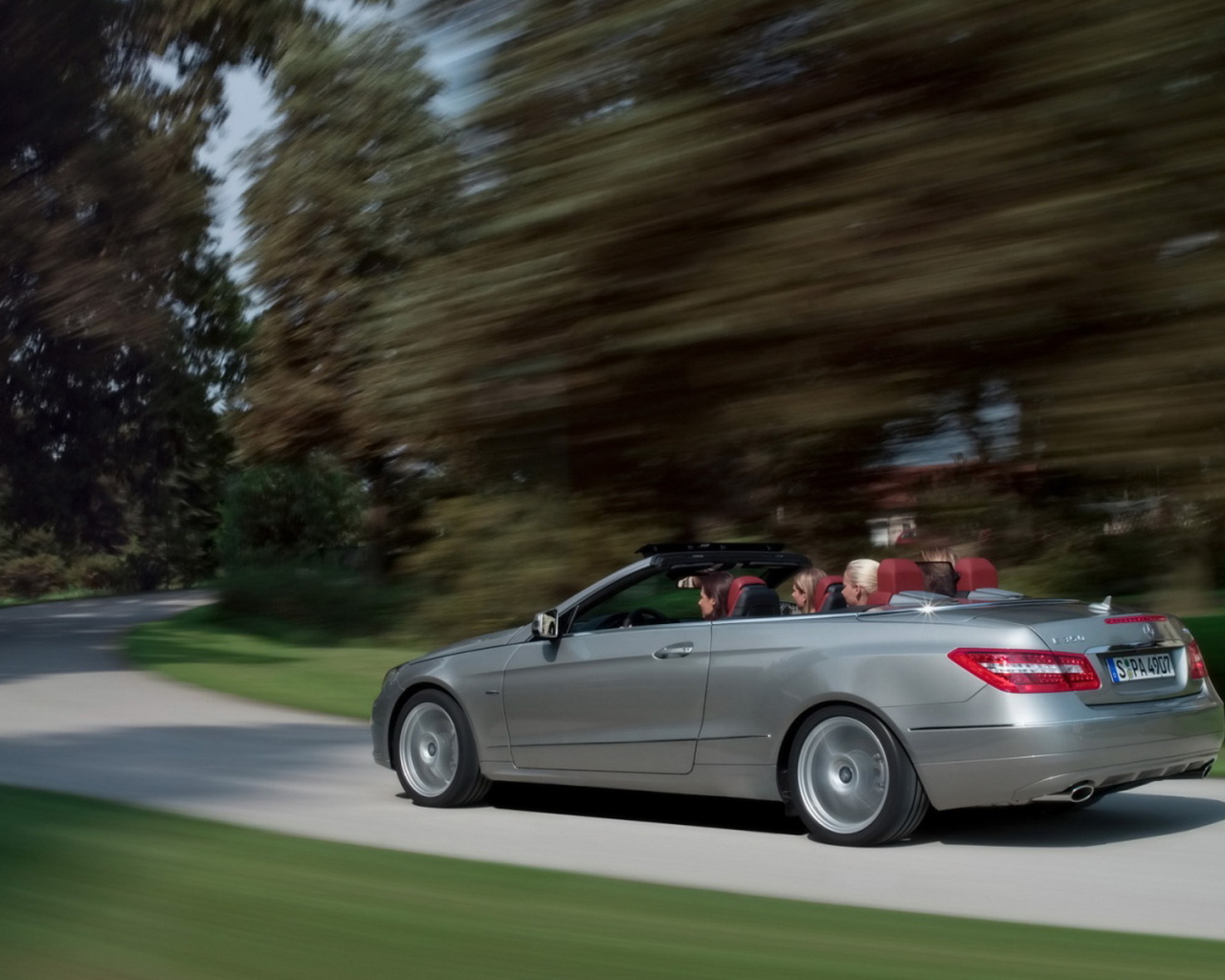 Мерседес Бенц Е класс Кабриолет