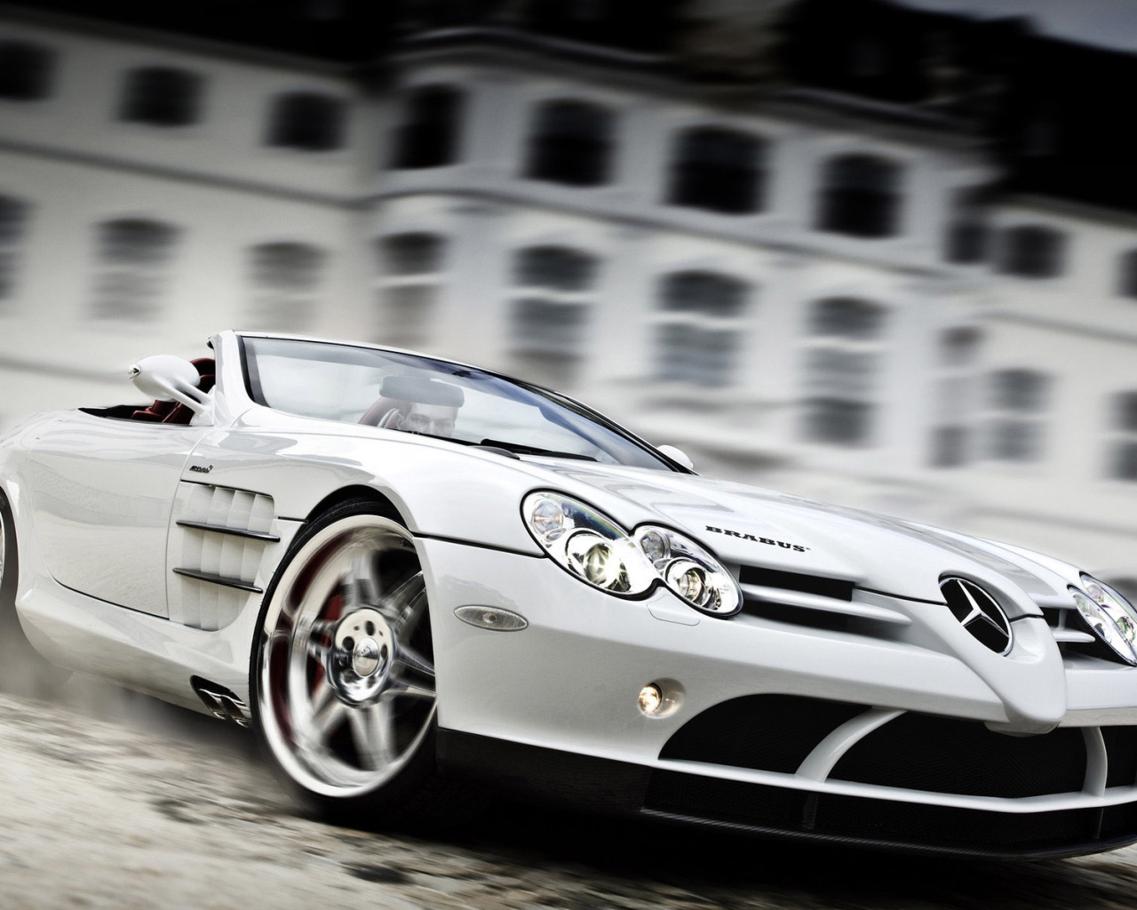 Мерседес Бенц SLR