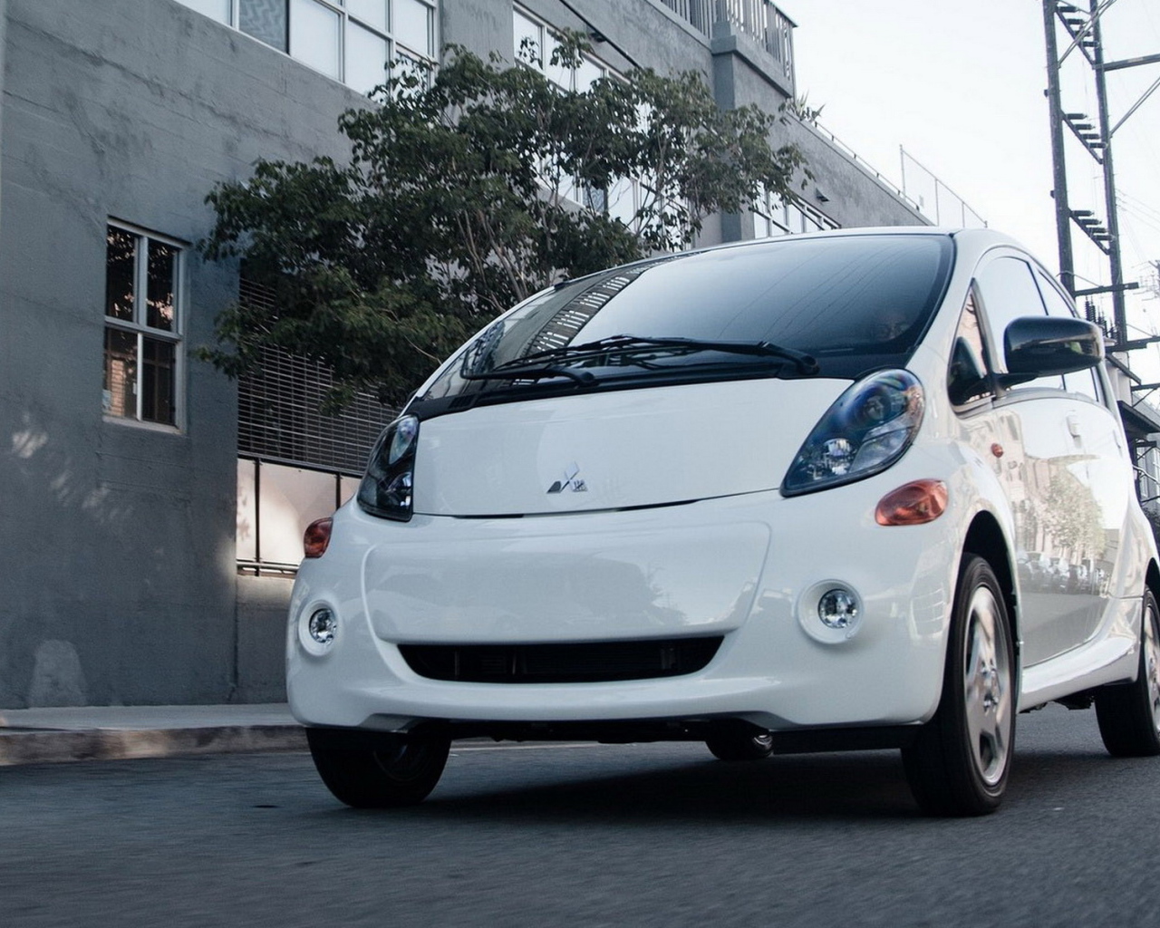 Мицубиси Ай-миев