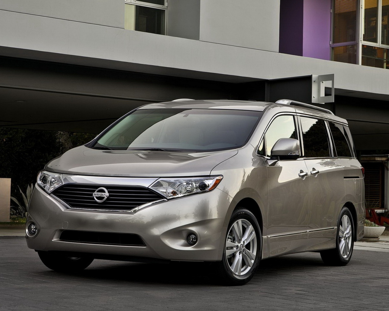 Ниссан Квест